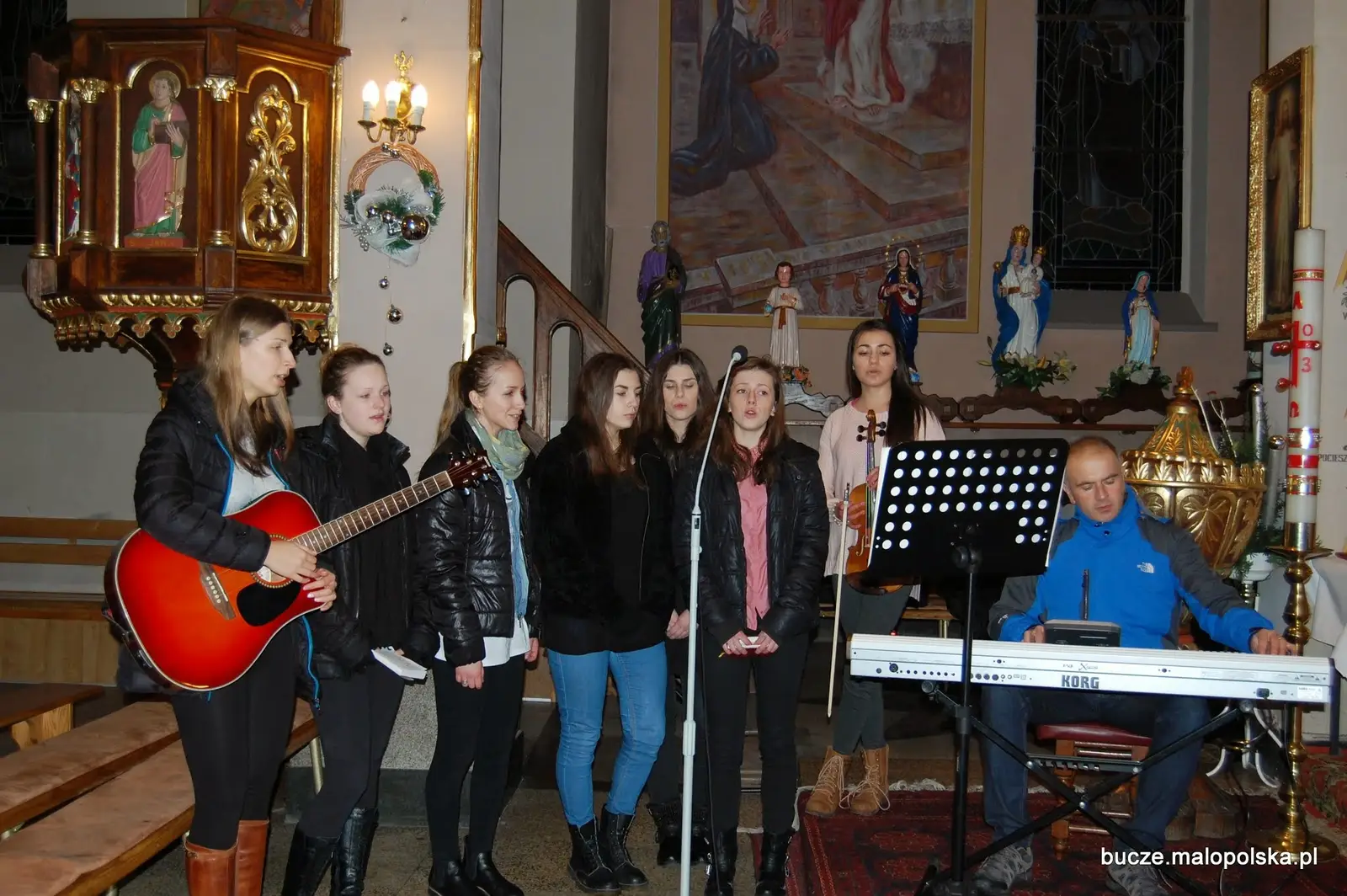 Dekanalne Spotkanie Opłatkowe Młodzieży - Bucze 2014